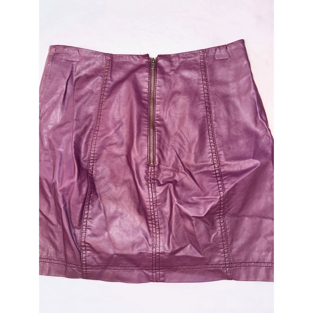 Free People‎ Modern Femme Vegan Leather Mini Skirt Purple Plum Size 4 - Picture 6 of 9